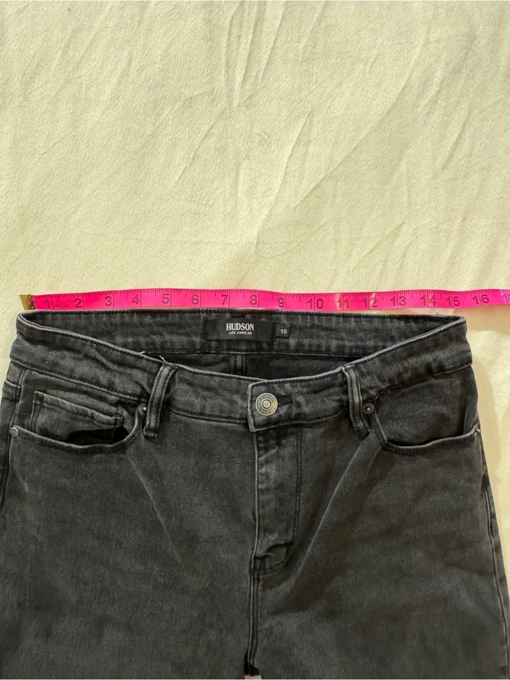Hudson Jeans versatile black